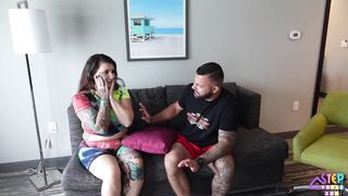 romantic american daughter sucks