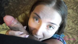 american girlfriend sucks dick