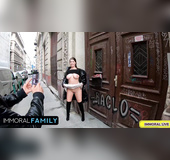 Fresh american milf gives handjob