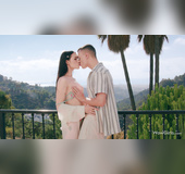 Hot girl eating pussy